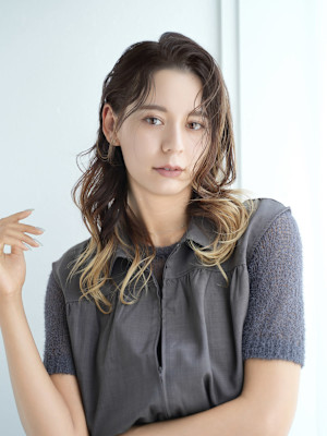 HCレイヤー×ミディアムスタイル