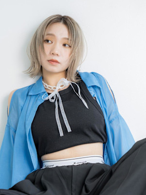 艶髪♪外ハネ似合わせハイトーンボブ