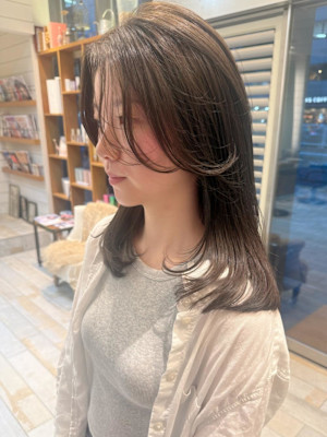 ホワイトグレージュ/デジタルパーマ/フェザーパーマ/渋谷