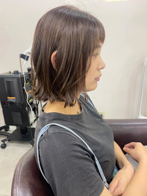 外ハネxくびれボブ