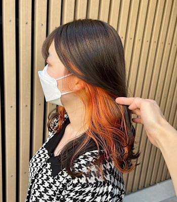 インナーカラーオレンジ/ミントアッシュ