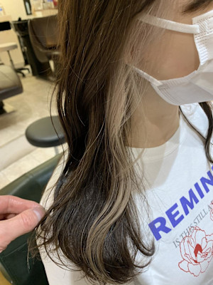 ミルクティーベージュ　イヤリングカラー