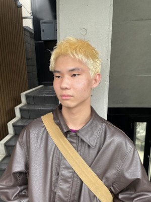 メンズショート/ホワイトブロンド/ブリーチデザイン