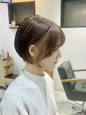 ショートボブ/丸みショート/インナーカラー