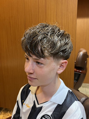 銀座　理容室　外国人ヘア　