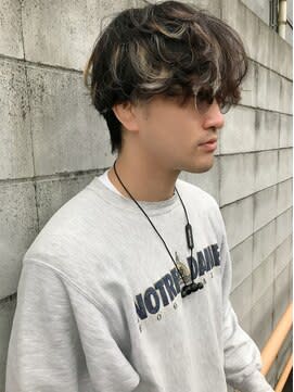 マッシュ/ハイライトカラー/プラチナベージュ/ハイトーンカラ