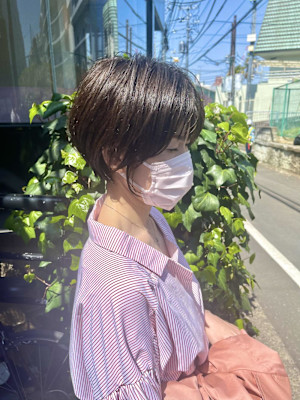 ひし形ショートボブ/大人ショート