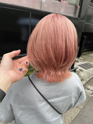 フラミンゴピンク