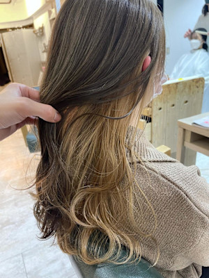 インナーカラー/ベージュカラー/オリーブアッシュ