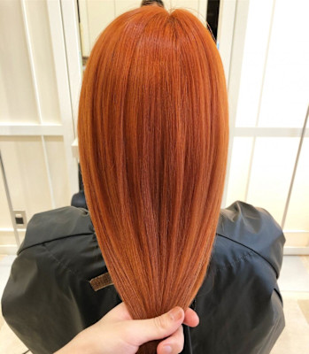 オレンジカラー・艶々ストレート