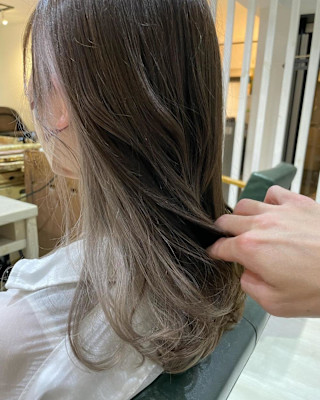 グレージュカラー/インナーカラー/ミルクティーグレージュ