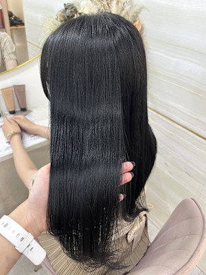 《高橋亜美》ブルーブラック/暗髪/艶髪/韓国