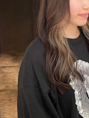 イヤリングカラー