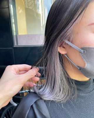 ラベンダーカラー/シルバー/イヤリングカラー/外ハネ