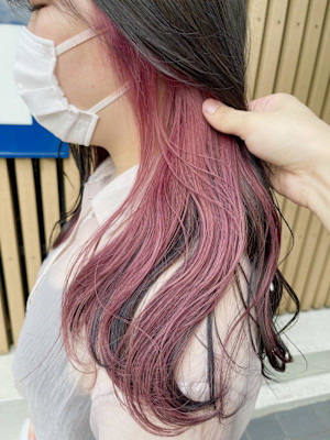 インナーカラー/イヤリングカラー/コーラルピンク