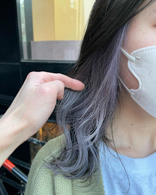 ラベンダーグレージュ×インナーカラー　グレージュカラー