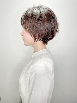 ひし形　ふんわりマッシュショート