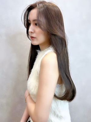 ボブ/レイヤーカット/縮毛矯正/韓国ヘア/顔周り/原宿/前髪