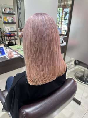 ホワイトピンク