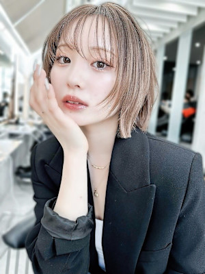 ボブ/レイヤーカット/縮毛矯正/韓国ヘア/顔周り/原宿/前髪