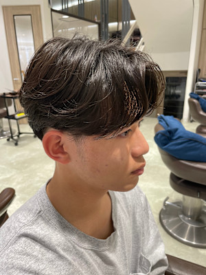 学生～社会人にも人気の王道センターパート【三軒茶屋】