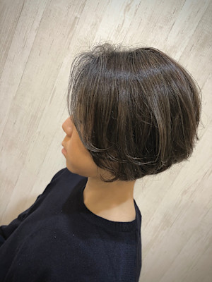 くせを活かした人気のショートスタイル