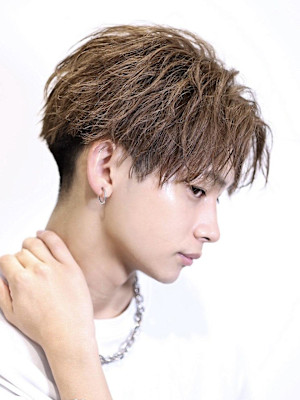 フェザーセンターパート