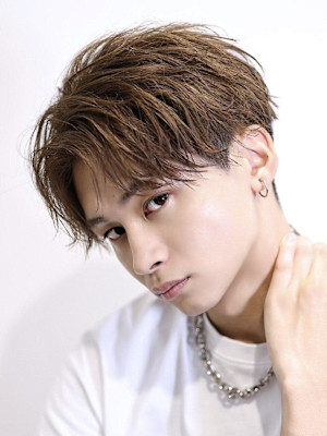 フェザーセンターパート