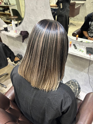 アンブレラカラー×ミルクティーベージュ