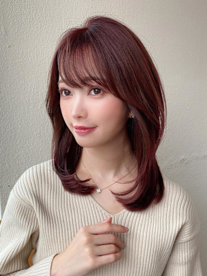 30代40代に人気後れ毛がかわいいくびれヘアシャギーレイヤー