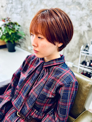 小顔マッシュショート