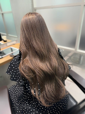 ミルクティーグレージュ