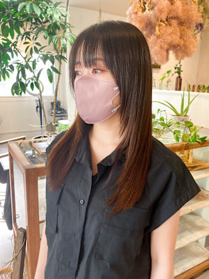 顔周りたっぷりレイヤーロング