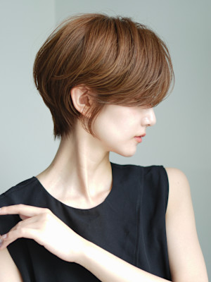 前下がりショート・ボブ/絶壁解消/前髪あり/40代/30代