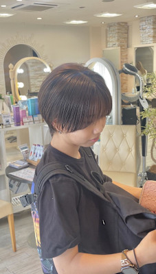 ハンサムショート/小顔ショート/20代30代40代/秦野