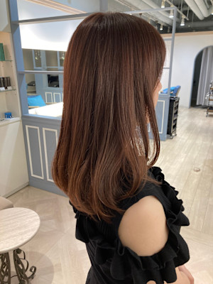 セミロングピンクベージュ顔周りレイヤー赤羽美容室