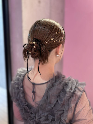 お呼ばれカチモリヘア