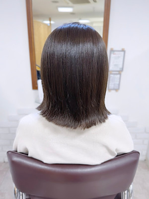 ツヤ感&透明感際立つ🫧上品切りっぱなしボブ