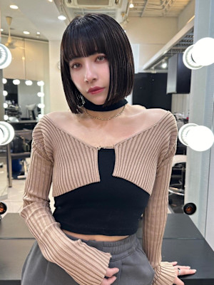 ブラックタイトボブ