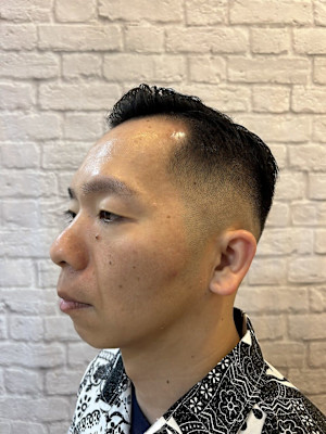 7：3ハードパート×スキンフェード！【新宿/理容室/バーバ】