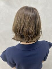 カーキベージュカラー×外ハネボブ/札幌大通駅個室美容室