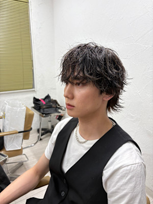 メンズ特化スタイリストによる無造作マッシュスタイル