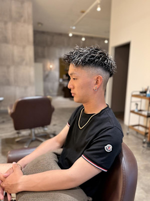 フェードショートホワイトメッシュ【ARCH片山】