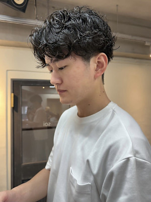 刈り上げ/センターパート/メンズパーマ/ウェーブパーマ