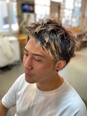 スパイキーショート