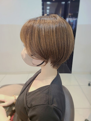 小田急相模原で叶う小顔ショート