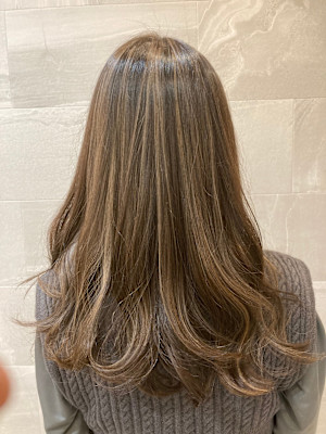 グレージュハイライト