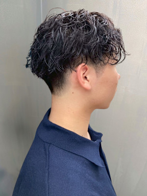 ツイストスパイラルパーマ メンズパーマ 束感 ツーブロック