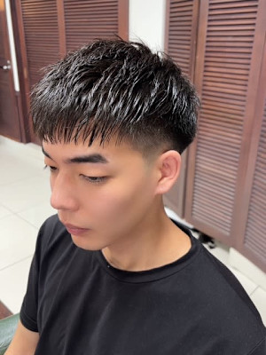 スキンフェードカット