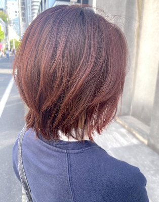 明るめからトーンダウン　ブリーチなし濃いめボルドーピンク